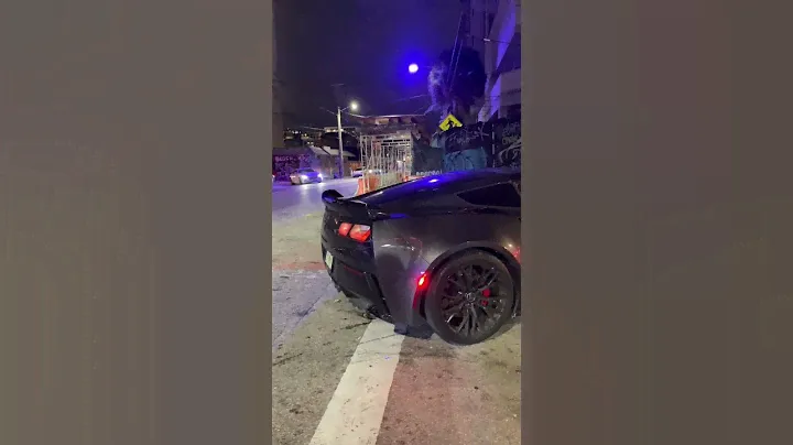 LOUD C7 Corvette Z06 pulling up to Wynwood Miami🔥